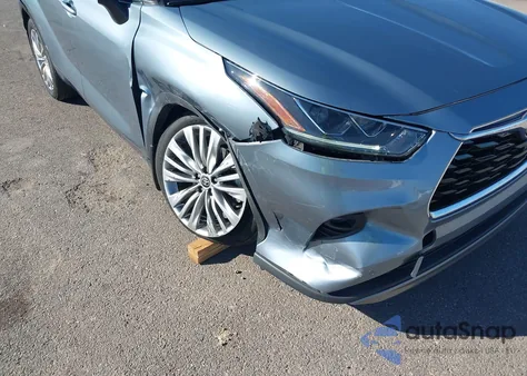 2022 Toyota Highlander Platinum из США, поврежденный, VIN 5TDFZRBH8NS200278